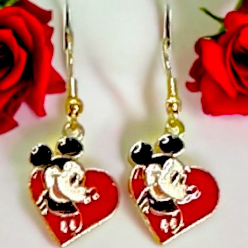 Mickey Mouse Fishhook Heart Dangle Earrings Valentine - Picture 4 of 4